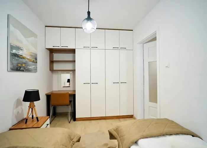 Every Sky - Kilinskiego 17a-17b-17c * 스클라르스카포렘바