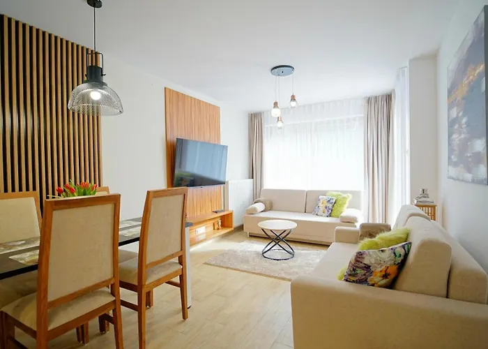 Every Sky - Kilinskiego 17a-17b-17c 스클라르스카포렘바